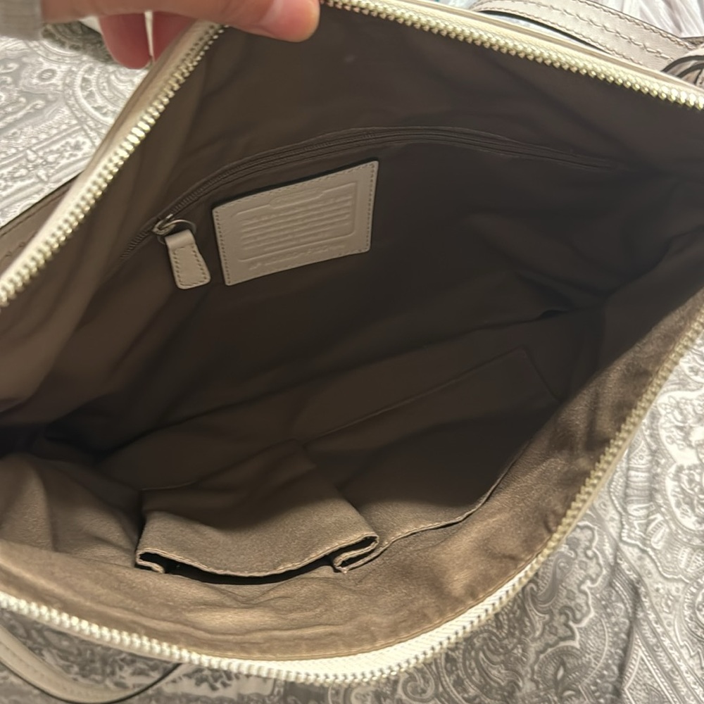 Coach bag - Picture 3 of 5